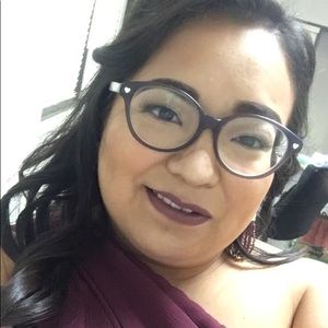 Meet your Posher, Gina